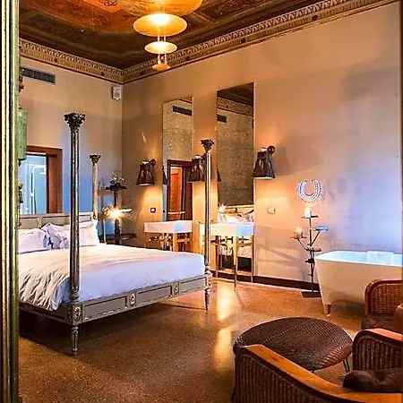 Heureka Otel Venedik