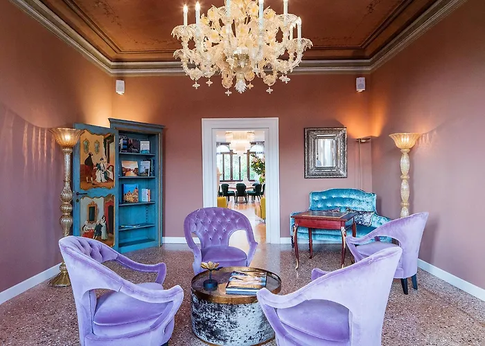 Heureka Szálloda Velence